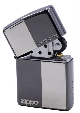 ZA-3-122A Simple Checkered (Black & Silver) Windproof Lighter