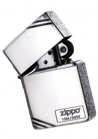 ZA-3-167B 1935 Replica Diagonal Vine Pattern Windproof Lighter – Polished Silver