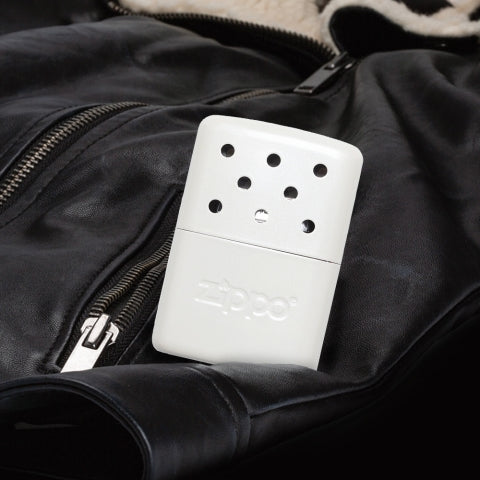 40452 Zippo 6-Hour Refillable Hand Warmer – Pearl White (Limited-Time 355 ml Fuel Gift)