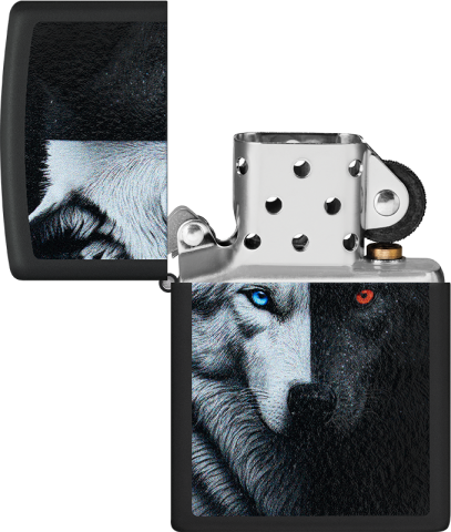 46694 Two Wolves Within Windproof Lighter